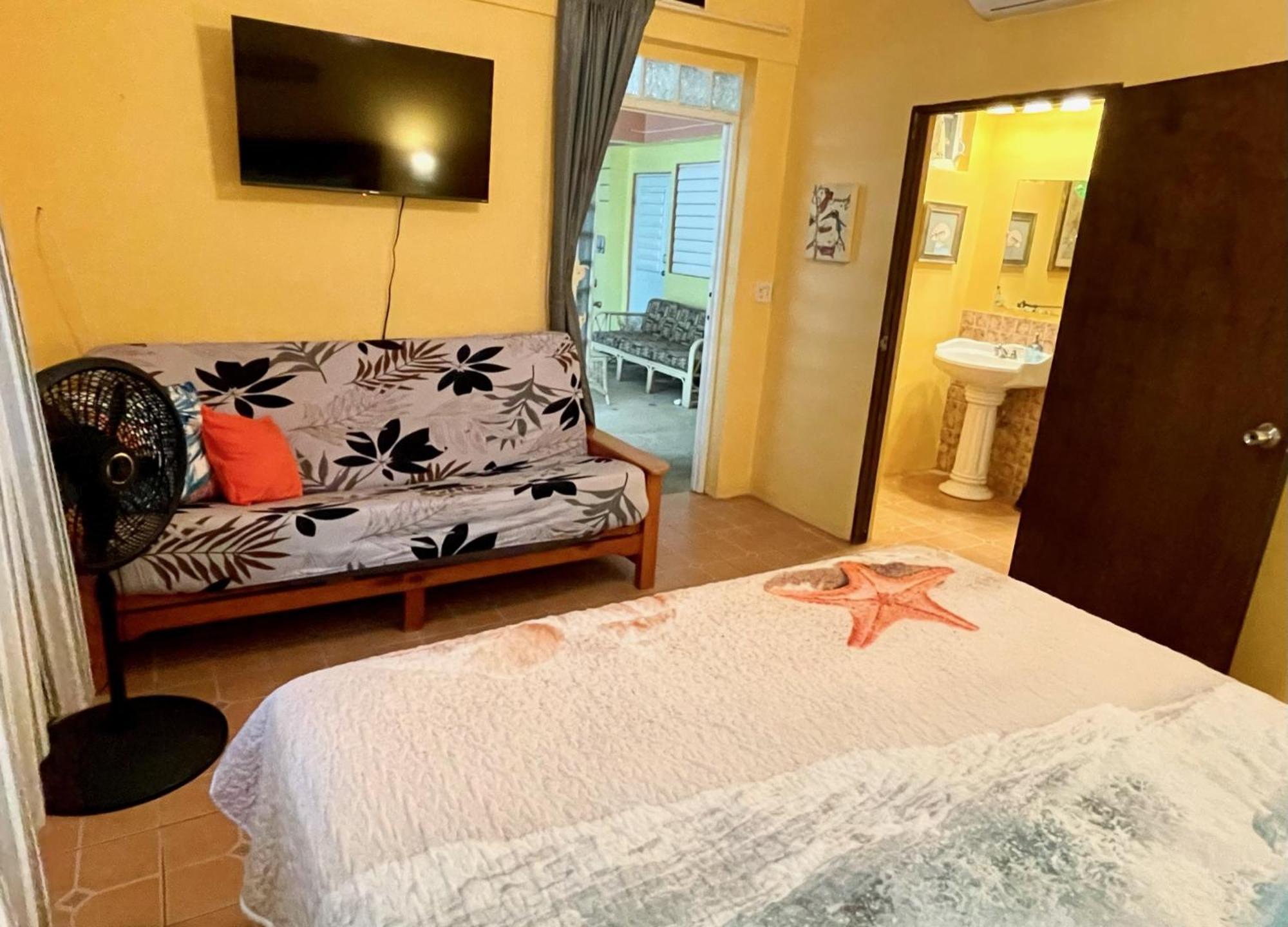 Esperanza Inn Guesthouse (Adults Only) В'єкес Номер фото