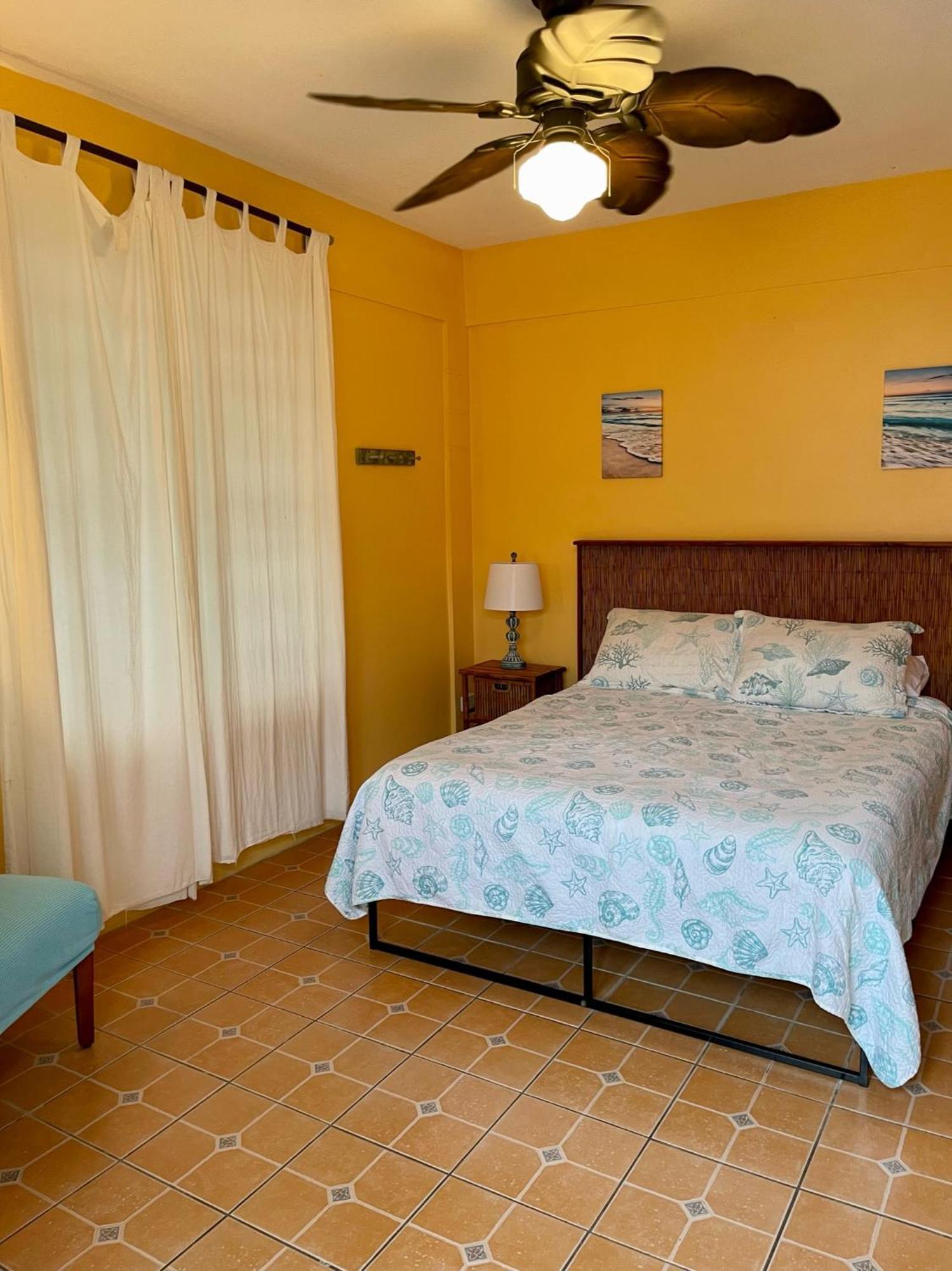 Esperanza Inn Guesthouse (Adults Only) В'єкес Номер фото